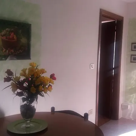 Casa Naanì Rododendro San Colombano